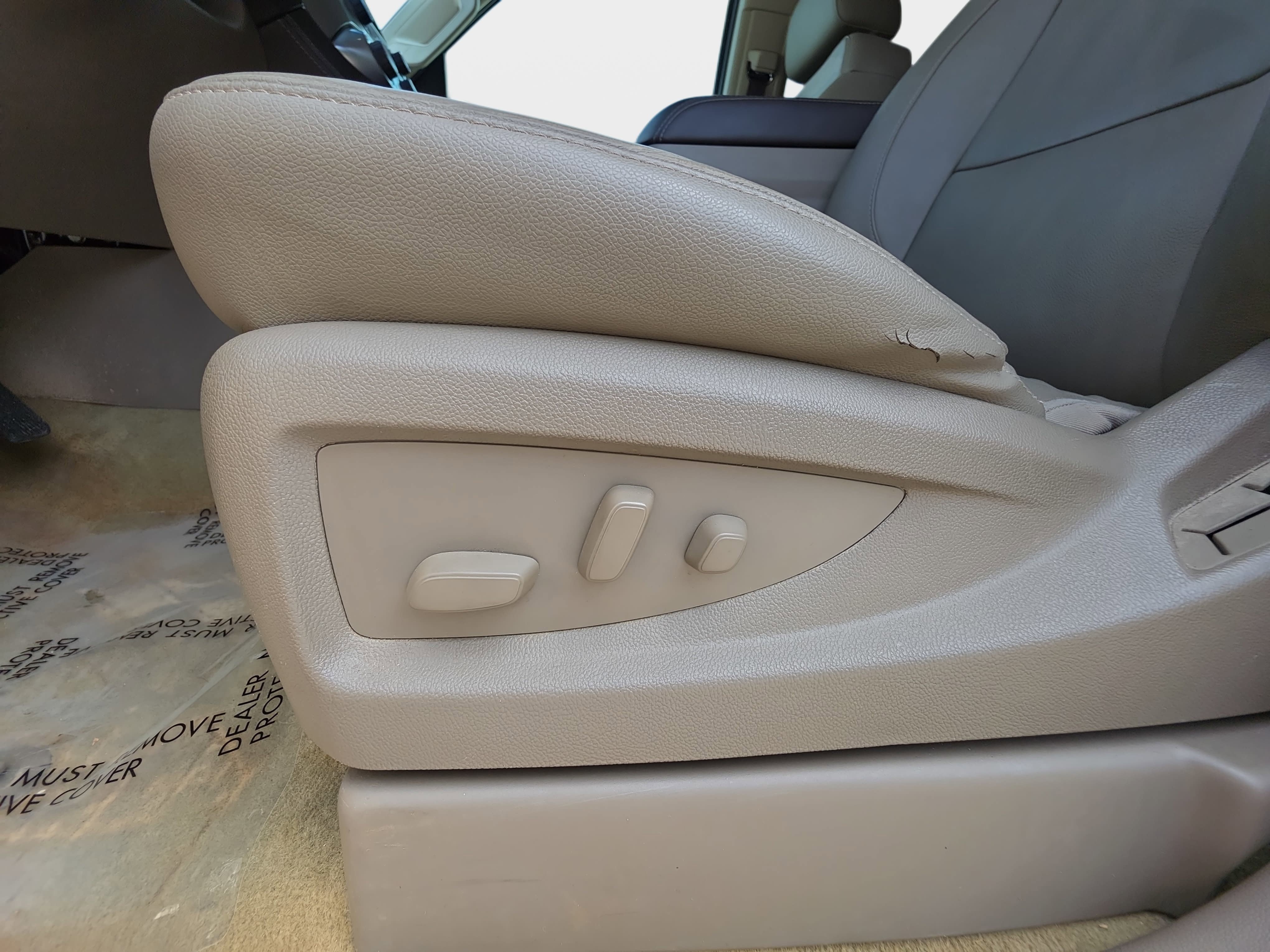 Used 2017 Chevrolet Tahoe LT AWD/4WD image 30