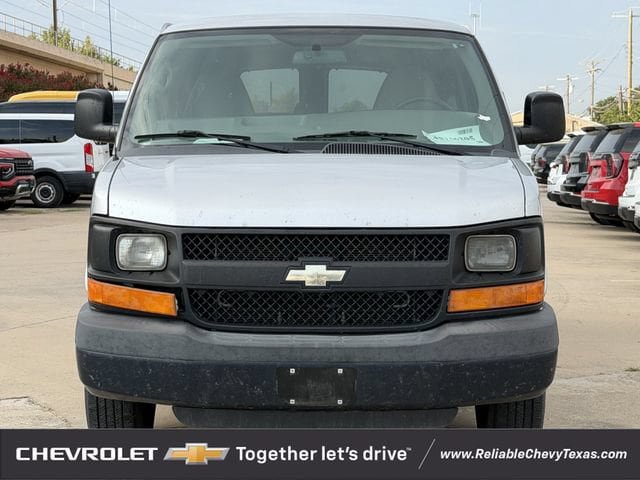 Used 2015 Chevrolet Express 2500 LS RWD image 8