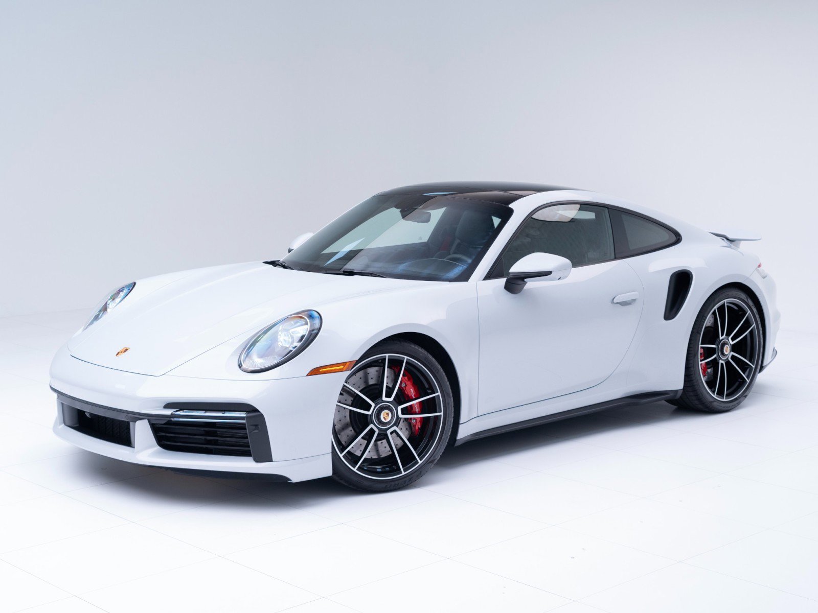 Certified 2025 Porsche 911 Turbo AWD/4WD image 1