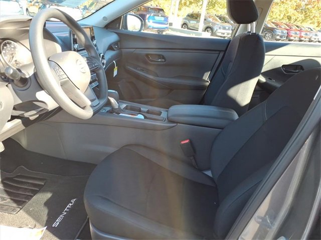 New 2025 Nissan Sentra S image 5