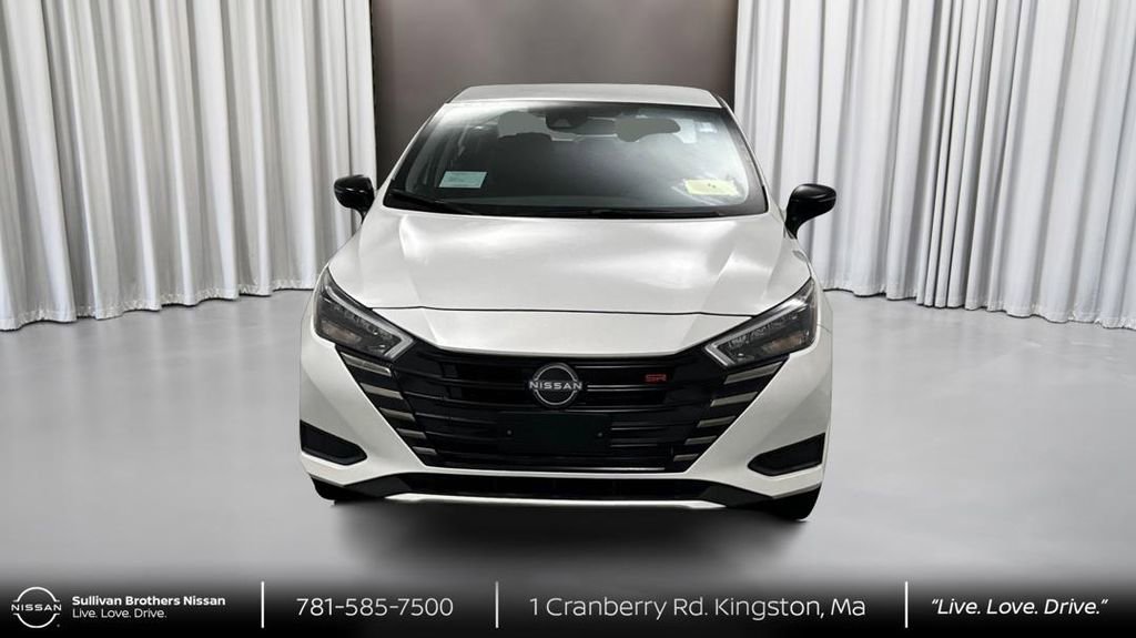 New 2025 Nissan Versa SR w/ Trunk Package image 2