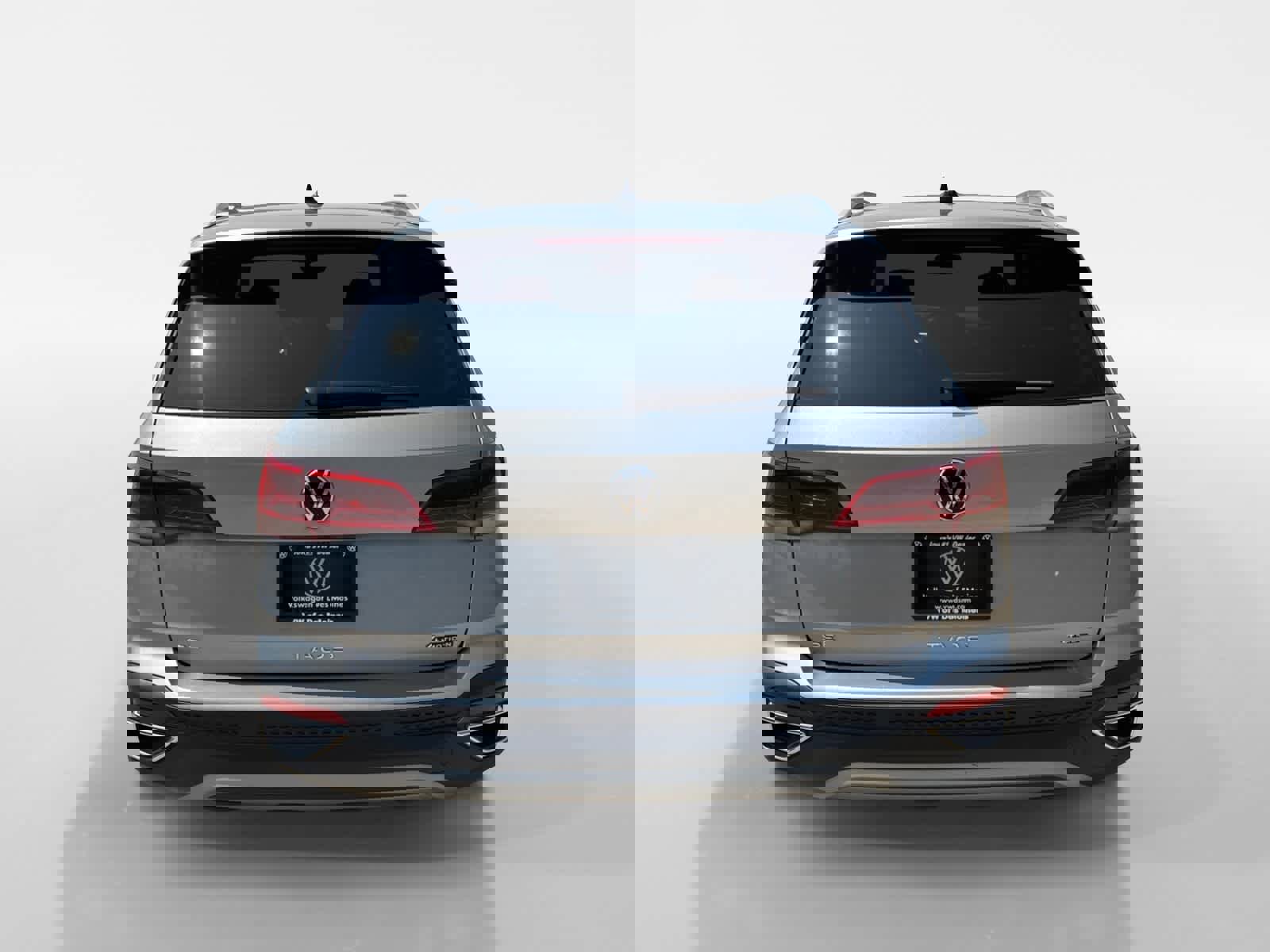 Certified 2024 Volkswagen Taos SE image 5