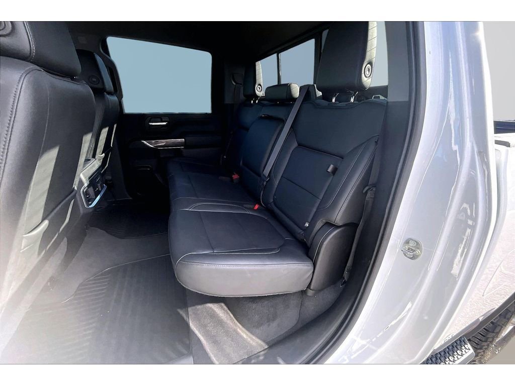 Used 2020 Chevrolet Silverado 2500 LTZ w/ LTZ Plus Package image 18