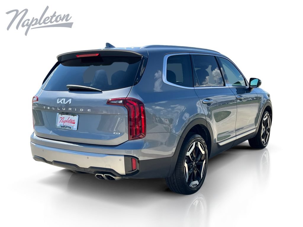 Used 2025 Kia Telluride S AWD/4WD image 5