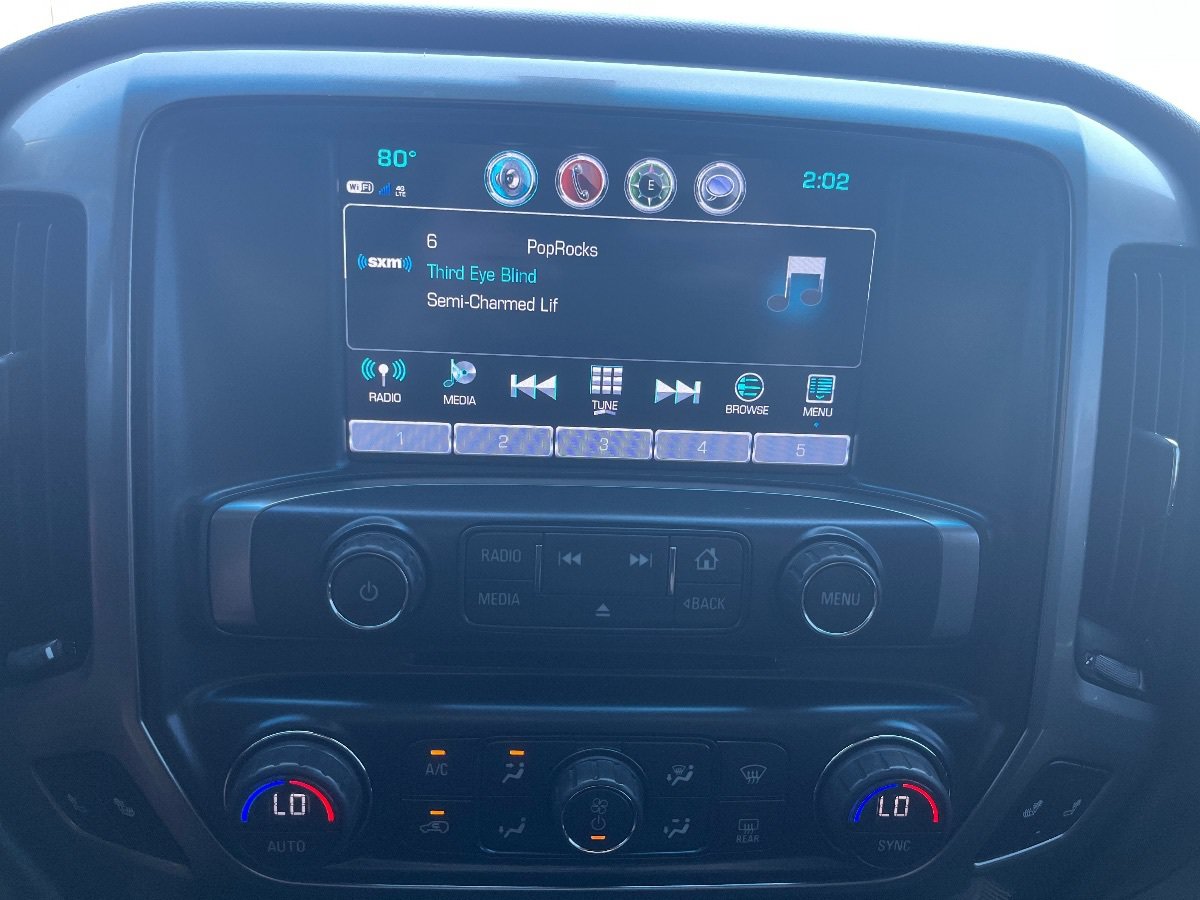 Used 2018 Chevrolet Silverado 1500 LT w/ All Star Edition AWD/4WD image 13