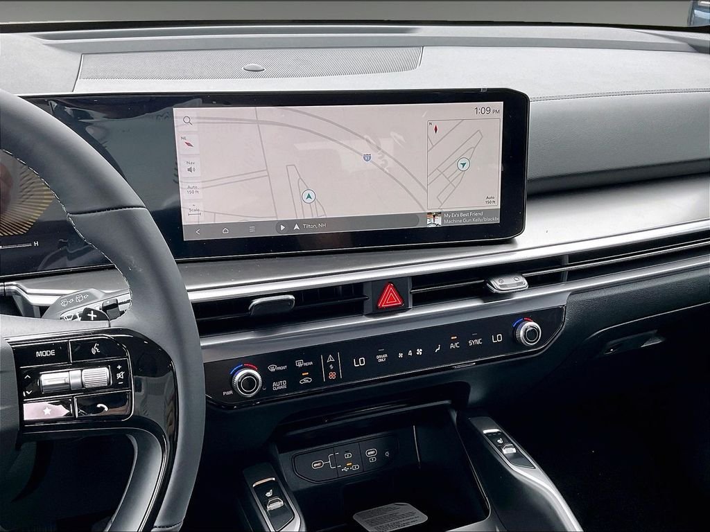 New 2026 Kia Sorento EX AWD/4WD image 13