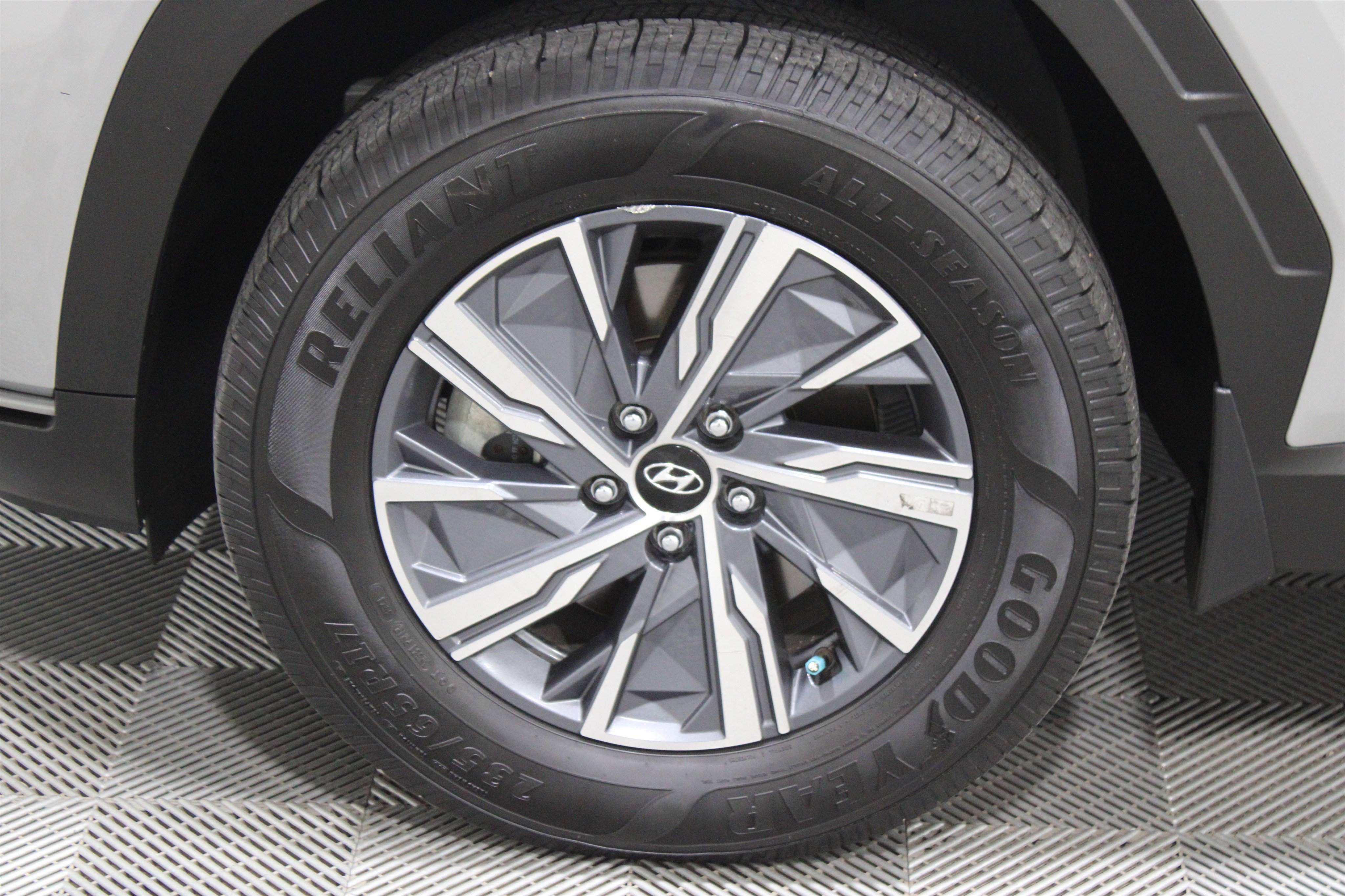 Used 2023 Hyundai Tucson Blue image 37