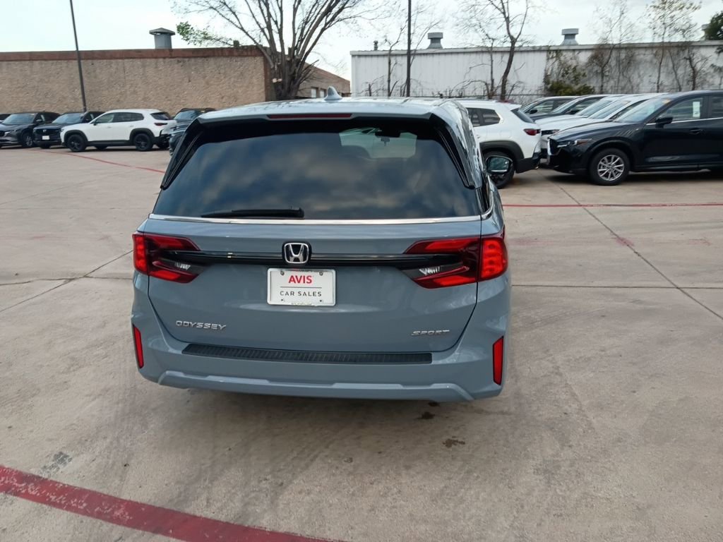 Used 2025 Honda Odyssey Sport-L image 11