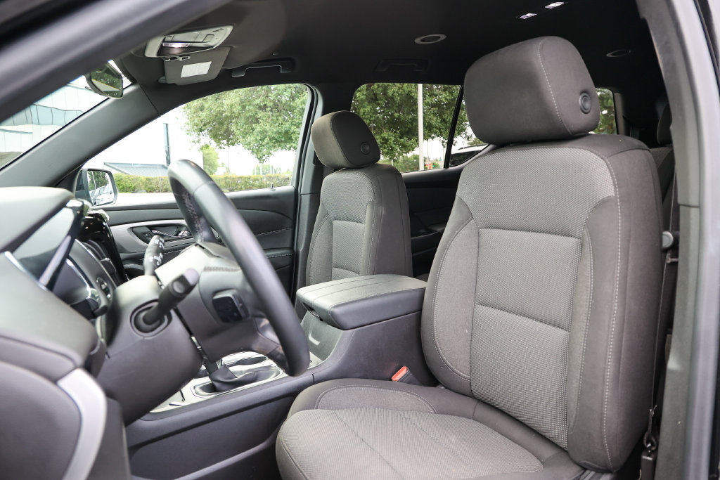 Used 2023 Chevrolet Traverse LT FWD image 36