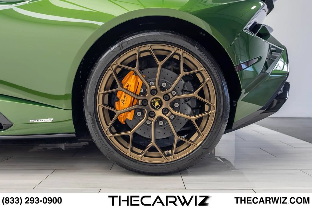 Used 2024 Lamborghini Huracan Tecnica RWD image 19