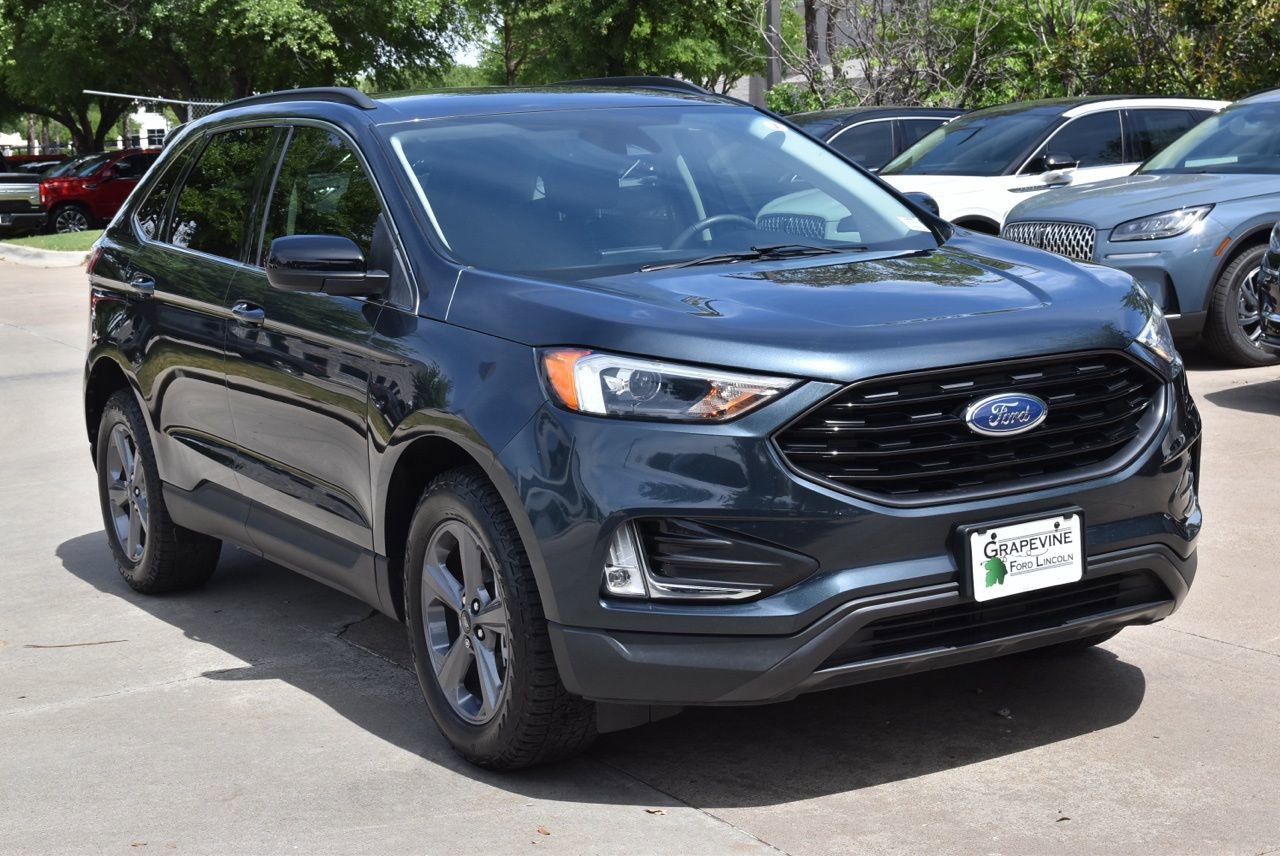 Certified 2022 Ford Edge SEL w/ Sport Appearance Package image 4