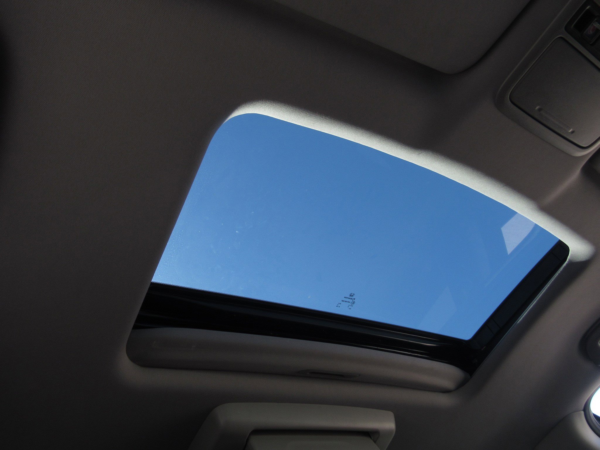 Certified 2019 Honda Pilot Touring image 8