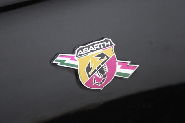 Used 2017 FIAT 500 Abarth w/ Popular Equipment Package FWD image 9