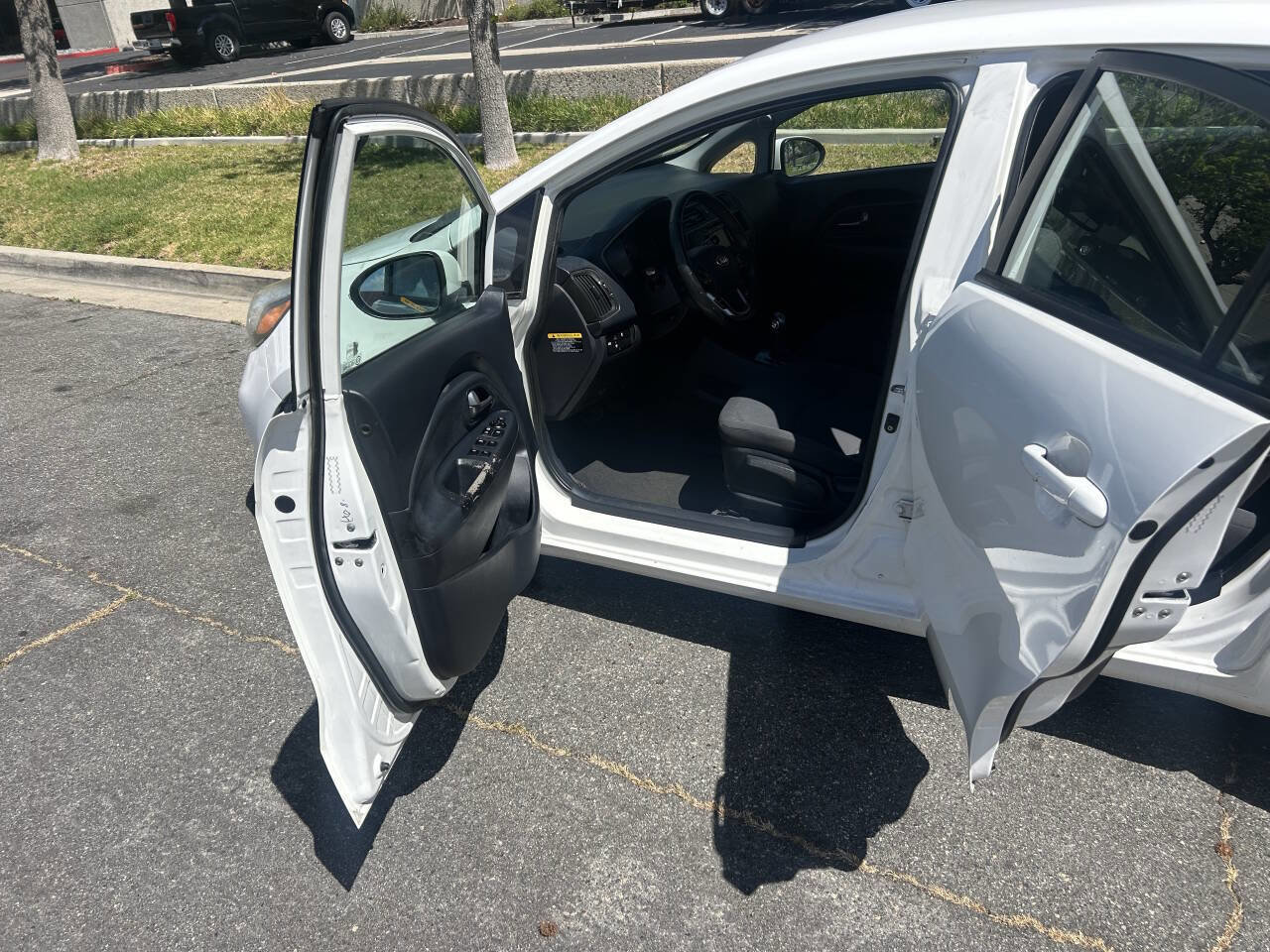 Used 2013 Kia Rio EX w/ Convenience Pkg FWD image 7