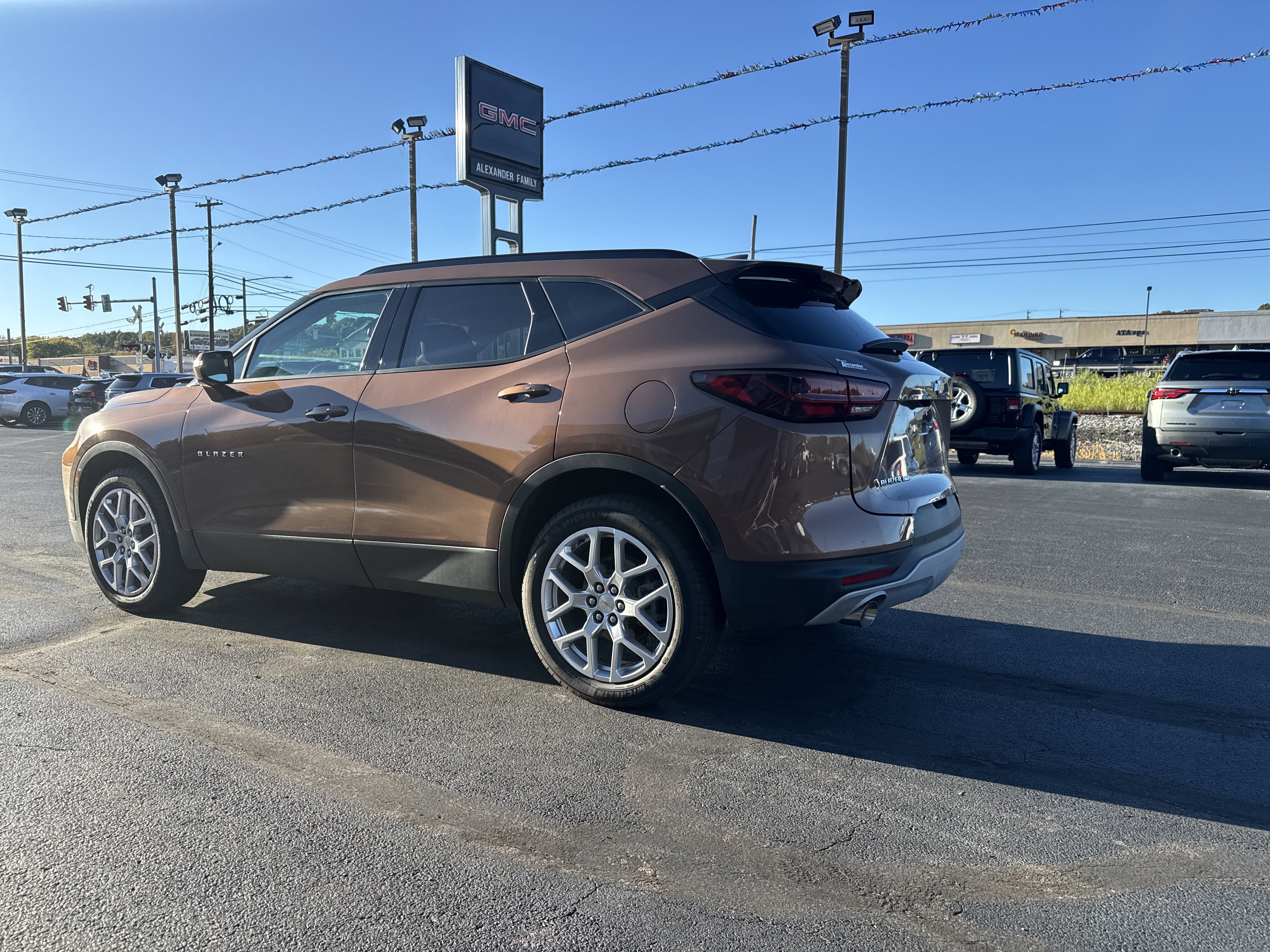 Used 2023 Chevrolet Blazer LT image 6