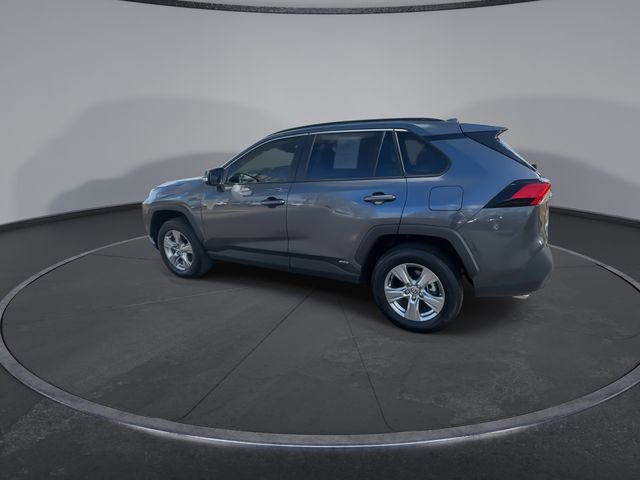 Used 2025 Toyota RAV4 XLE w/ Convenience Package image 11