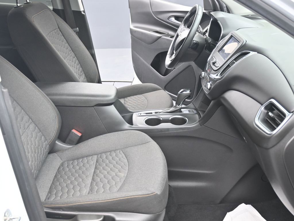 Used 2021 Chevrolet Equinox LT AWD/4WD image 11