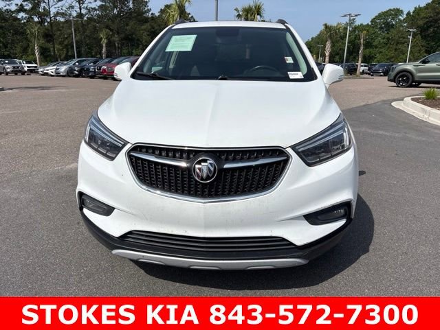 Used 2019 Buick Encore Essence AWD/4WD image 2