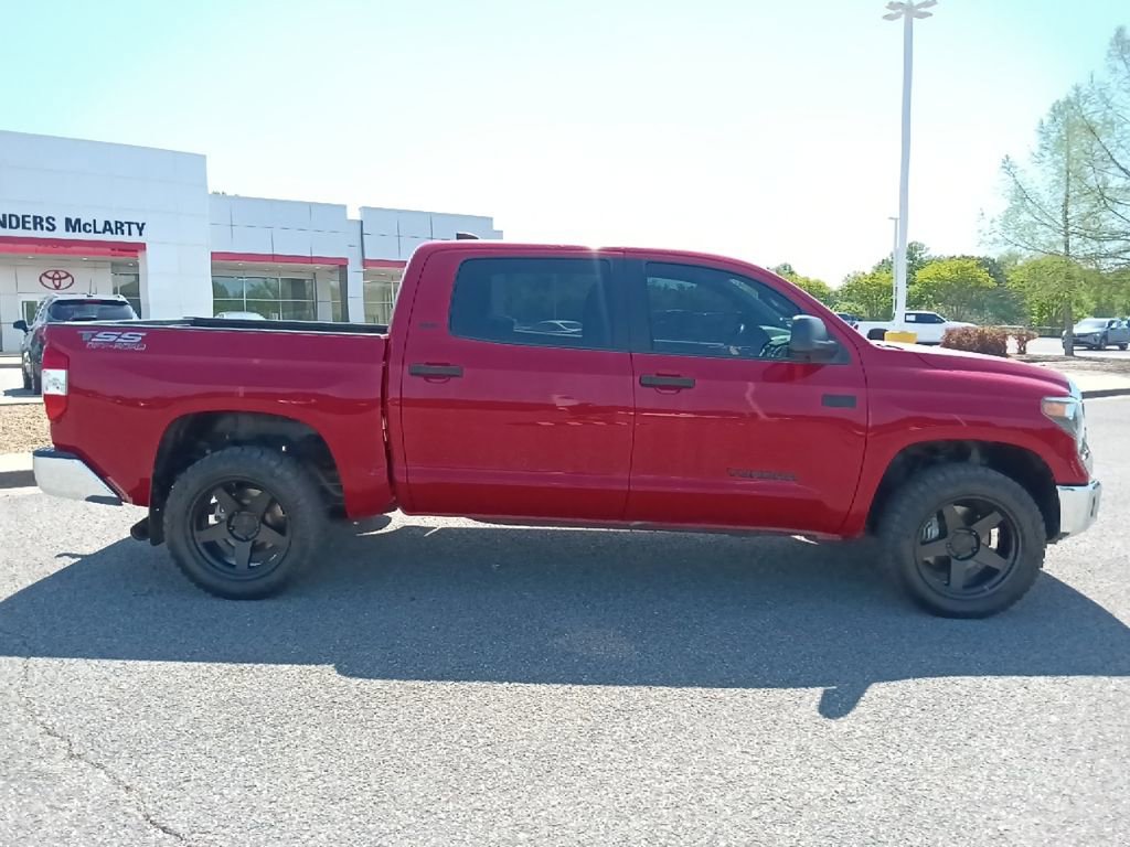 Used 2020 Toyota Tundra SR5 w/ SR5 Leather Package AWD/4WD image 2