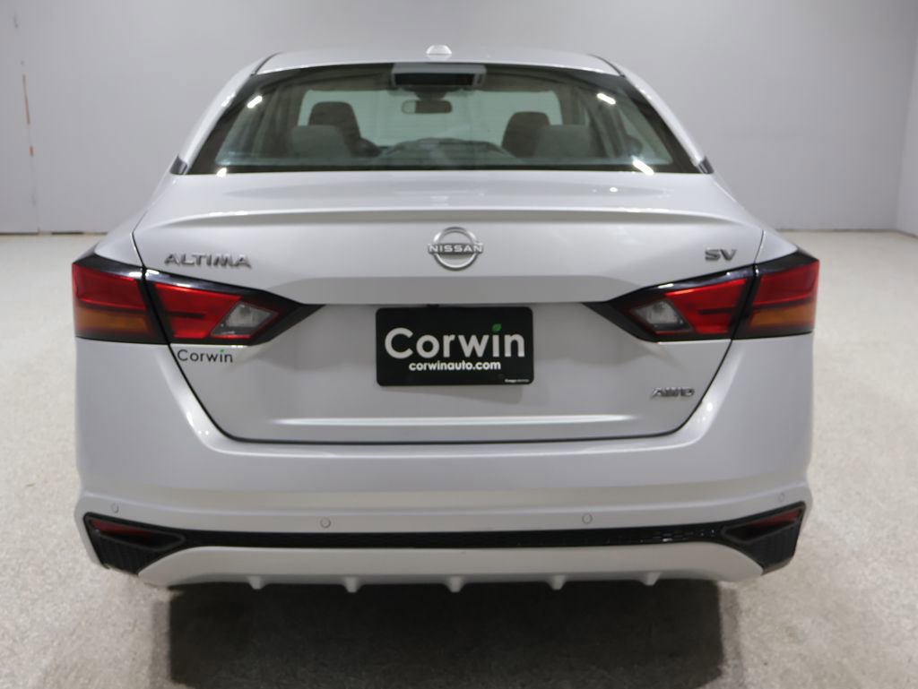 Used 2024 Nissan Altima 2.5 SV AWD/4WD video 3