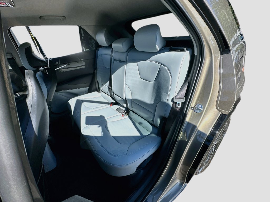 New 2027 Kia Niro FWD image 26
