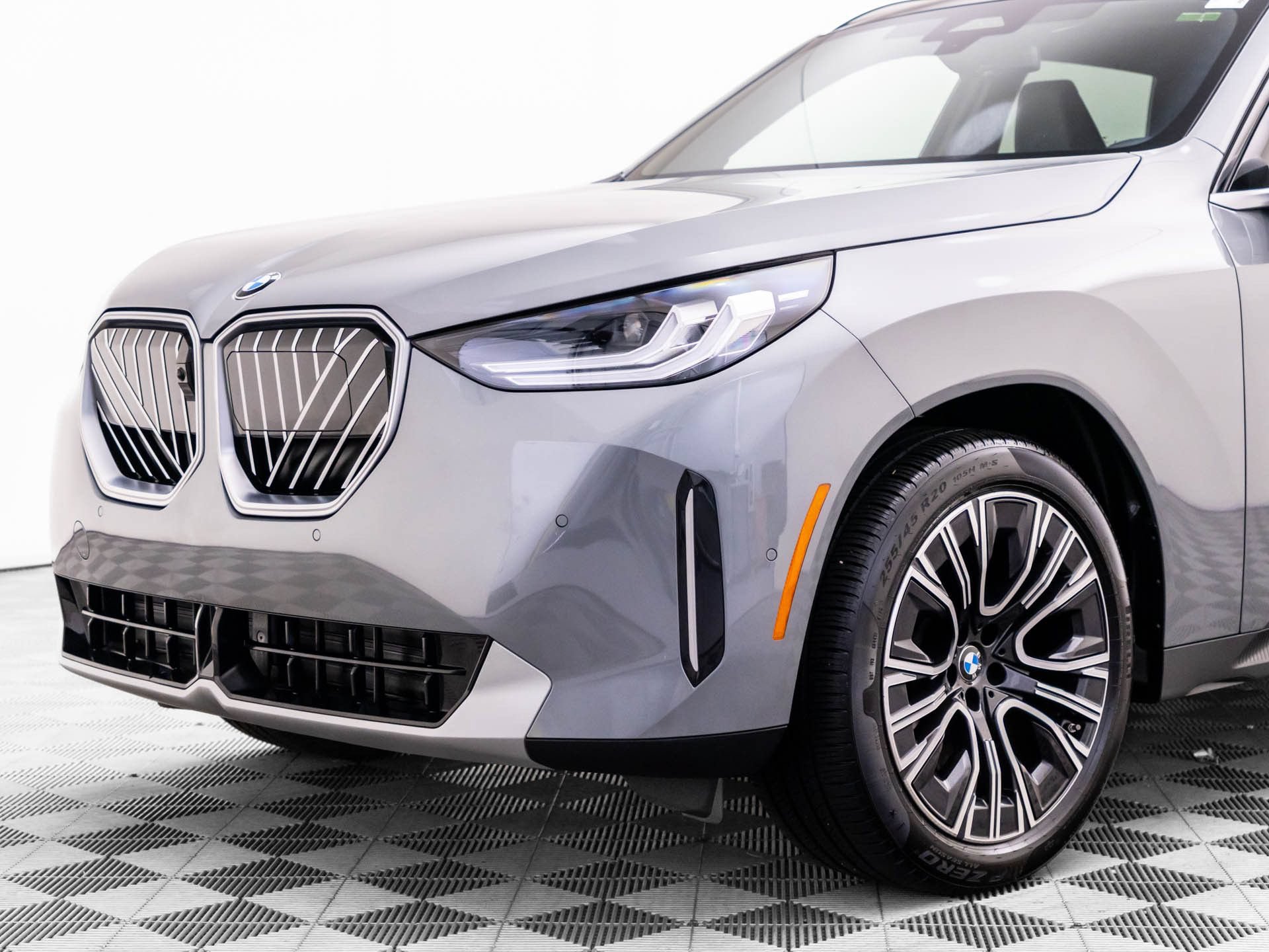 Used 2025 BMW X3 xDrive30i w/ Premium Package AWD/4WD image 36