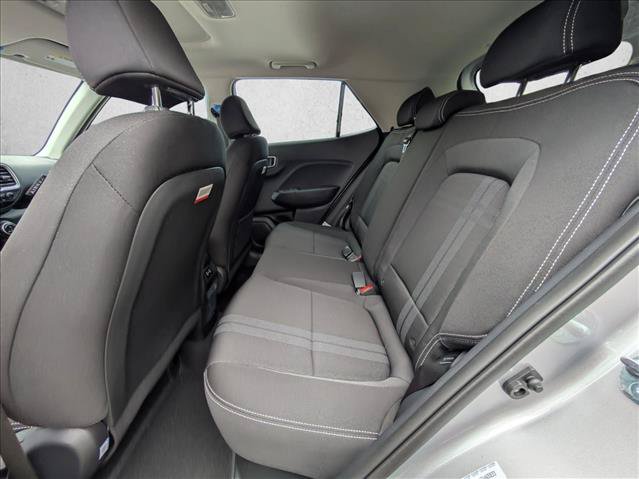New 2026 Hyundai Venue SEL FWD image 18