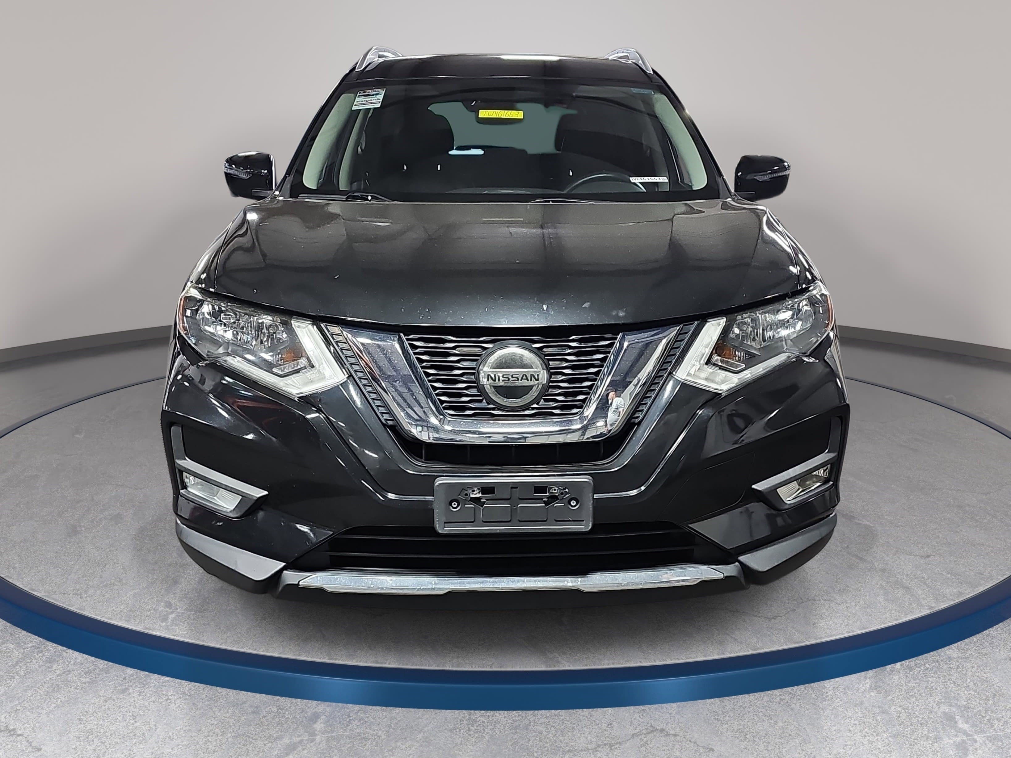 Used 2018 Nissan Rogue SL FWD image 2