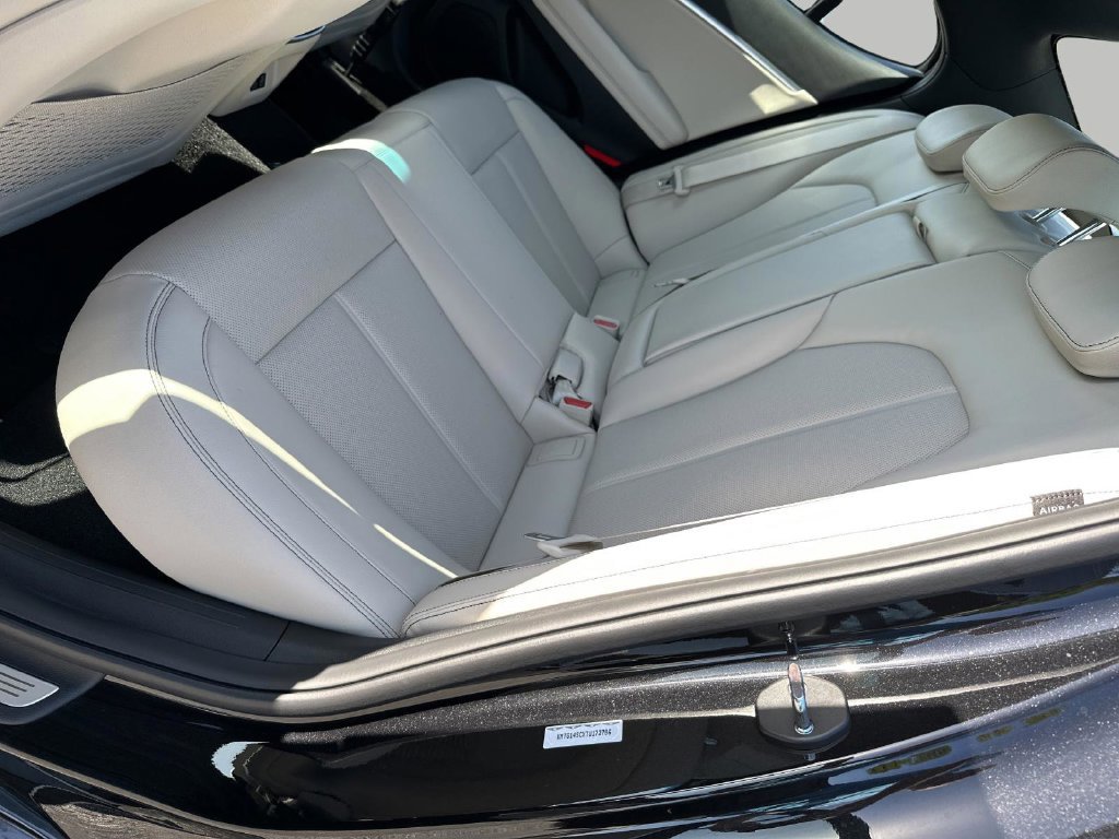 New 2026 Genesis G70 2.5T RWD image 22