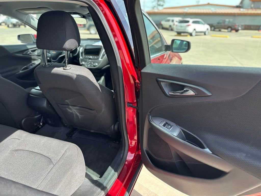 Used 2024 Chevrolet Malibu RS image 10