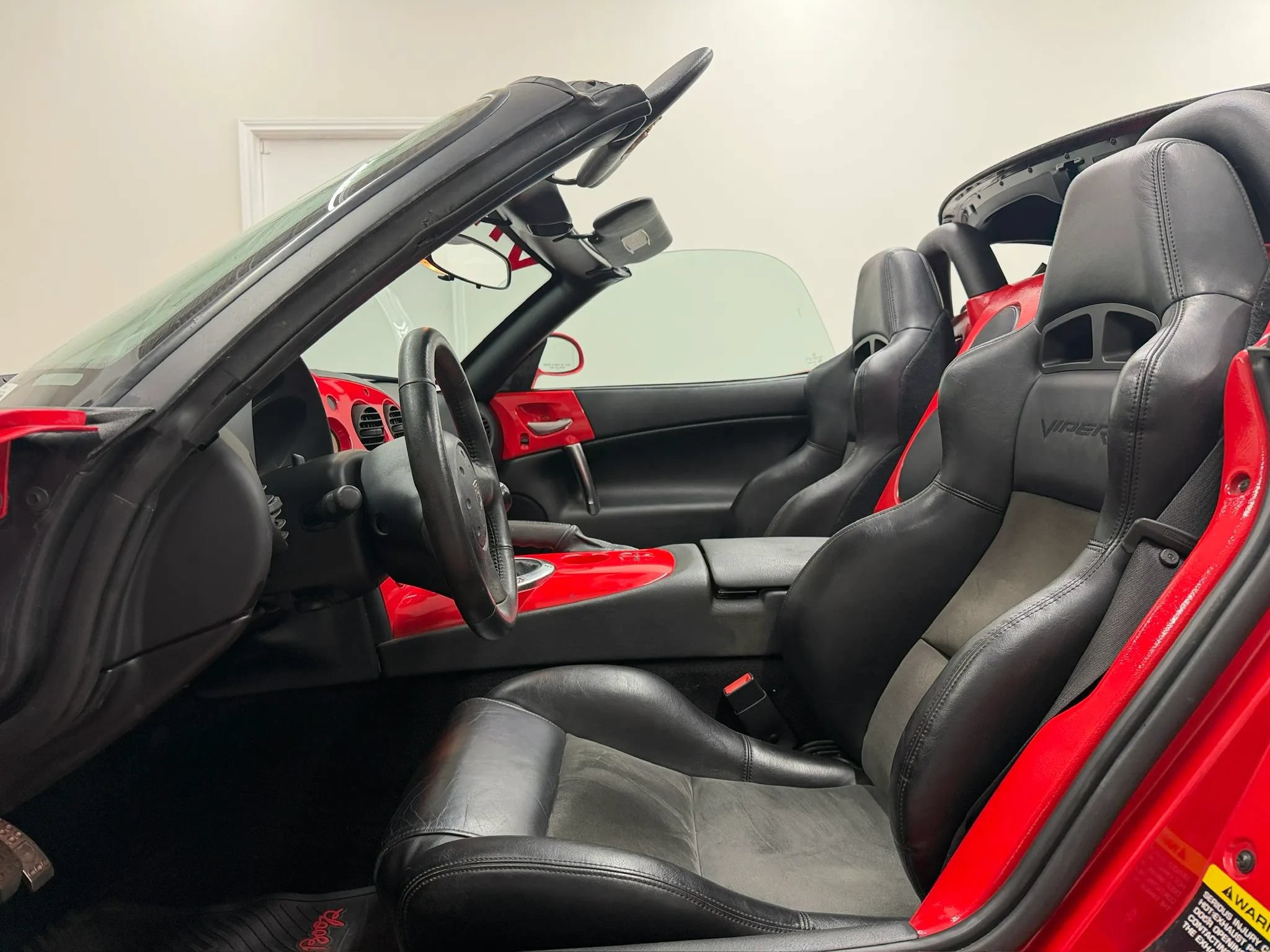Used 2003 Dodge Viper SRT-10 RWD image 50