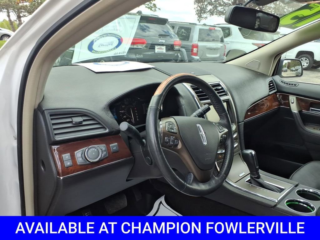 Used 2015 Lincoln MKX AWD w/ Equipment Group 102A image 11