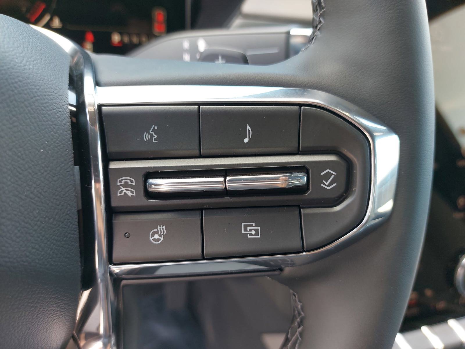 New 2025 GMC Acadia Elevation FWD image 20