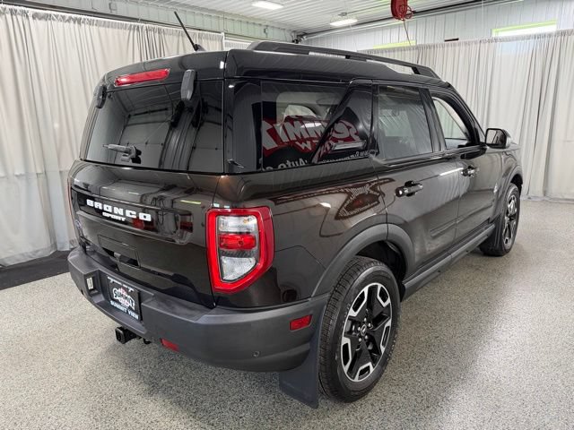 Used 2021 Ford Bronco Sport Outer Banks AWD/4WD image 4
