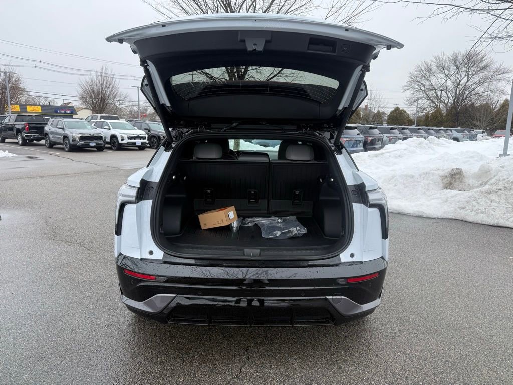 New 2026 Chevrolet Blazer EV SS image 9