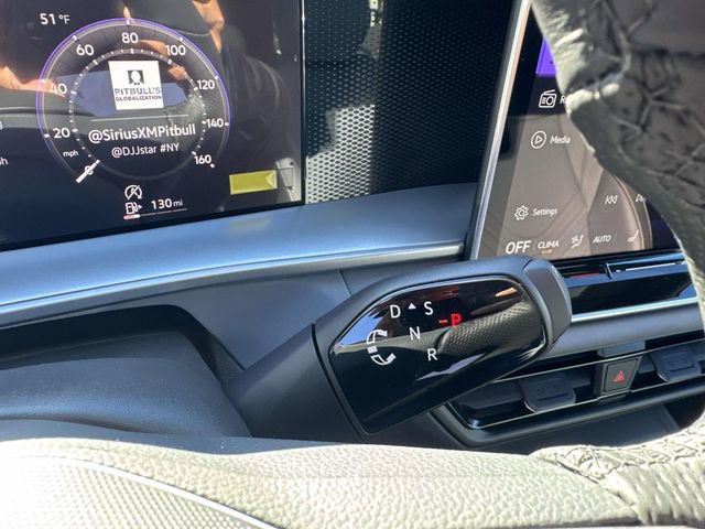 New 2026 Volkswagen Tiguan SE R-Line image 25