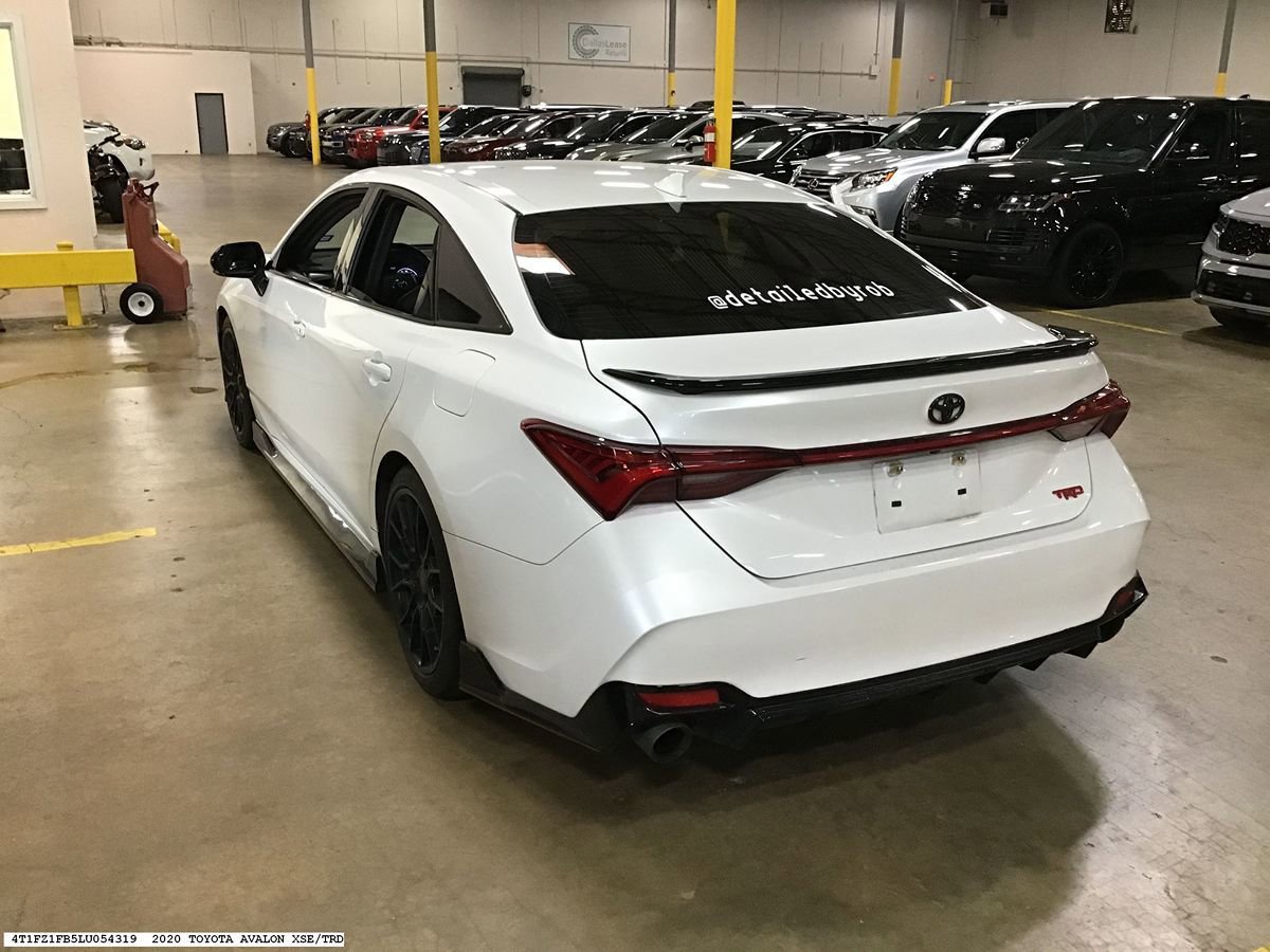 Used 2020 Toyota Avalon TRD FWD image 4