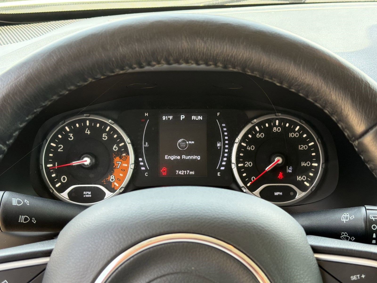 Used 2018 Jeep Renegade Latitude w/ Advanced Technology Group FWD image 18
