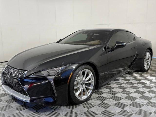 Used 2018 Lexus LC 500 Coupe w/ Touring Package RWD video 2