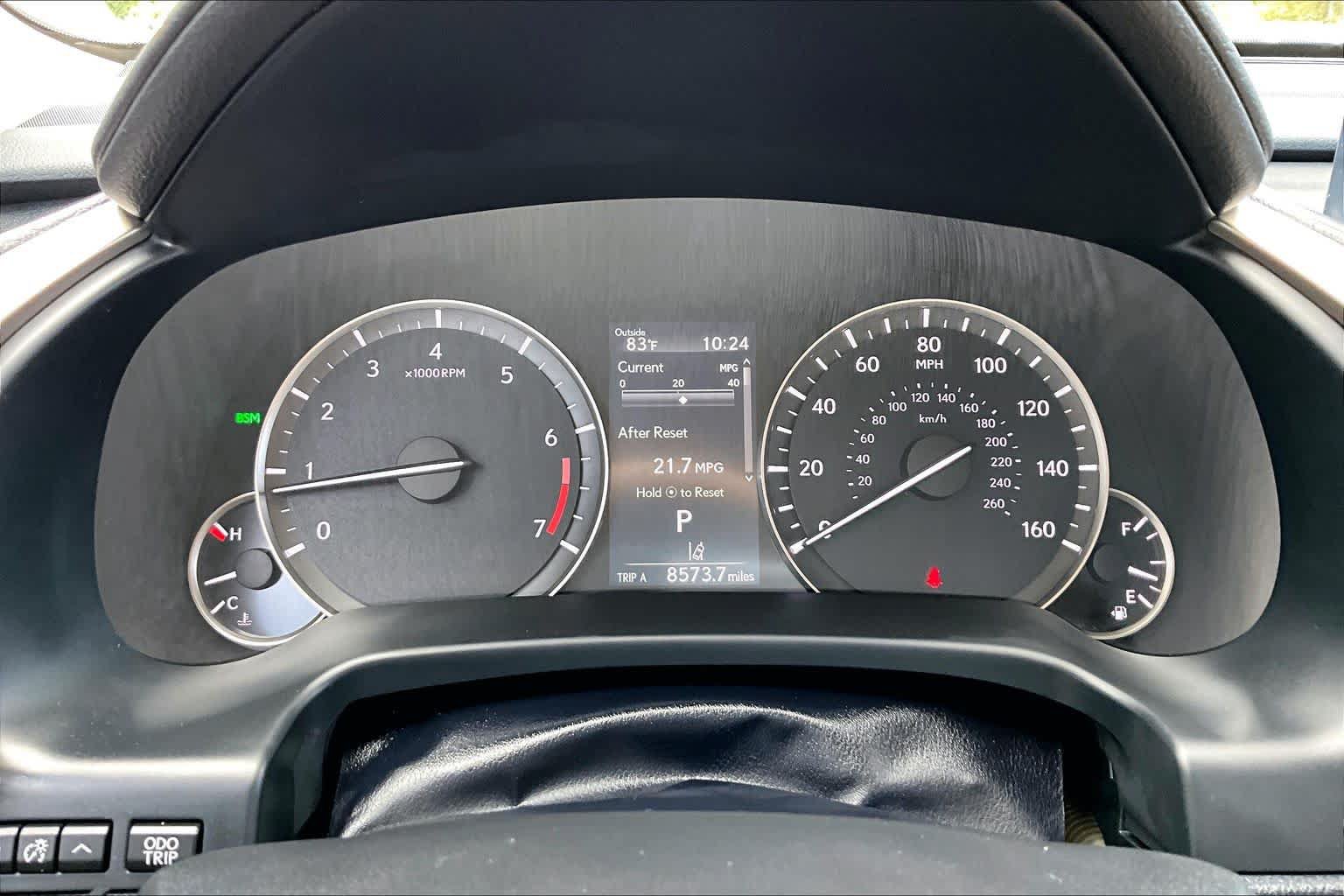 Used 2022 Lexus RX 350L FWD w/ Premium Package image 24