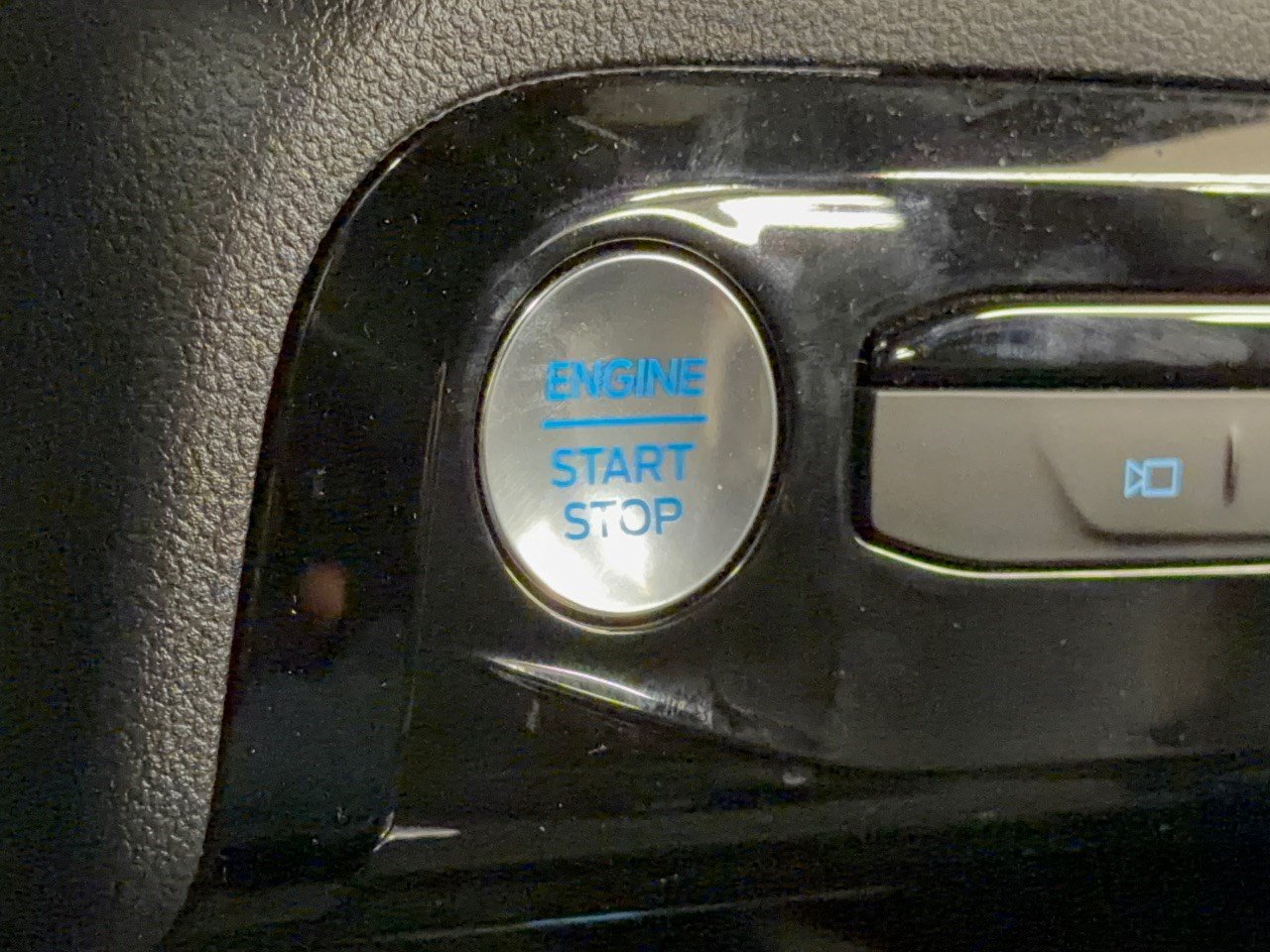 Used 2023 Ford Escape ST-Line Select w/ Tech Pack #2 AWD/4WD image 20