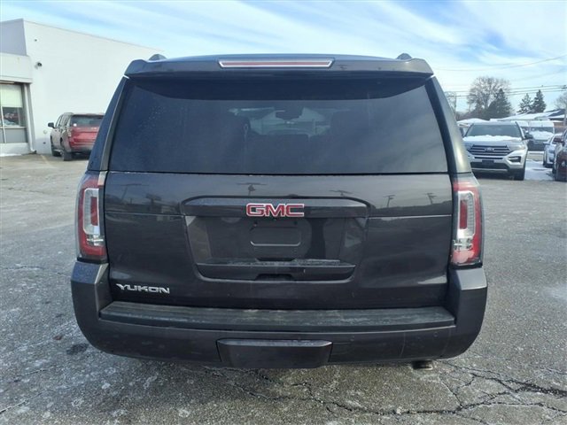 Used 2018 GMC Yukon SLT w/ Premium Edition image 6