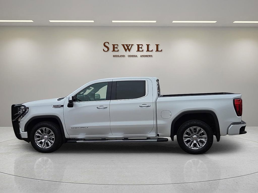 Used 2023 GMC Sierra 1500 Denali w/ Technology Package AWD/4WD image 2