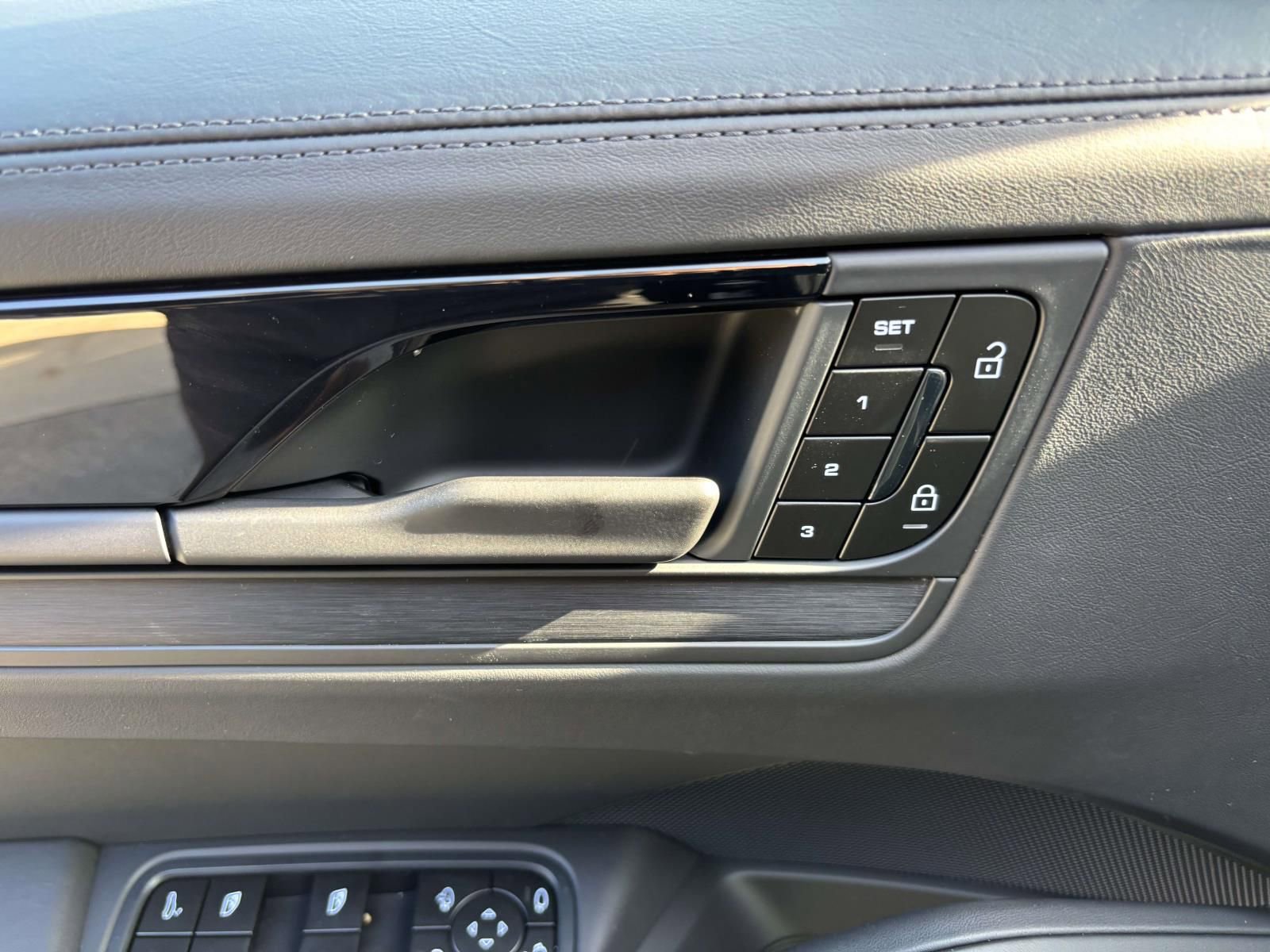 New 2026 Porsche Cayenne GTS image 23