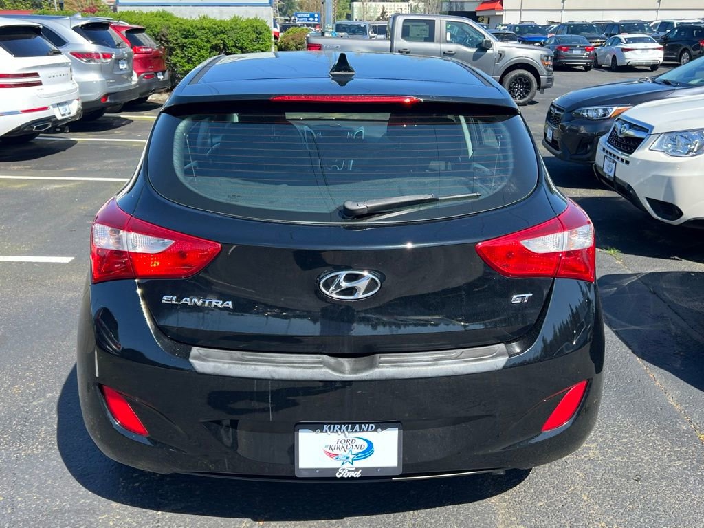 Used 2016 Hyundai Elantra GT w/ Option Group 02 FWD image 9