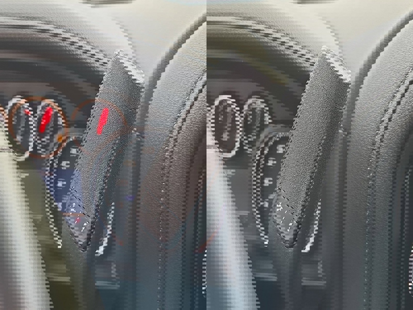 Used 2022 Chevrolet Silverado 1500 LTZ image 14