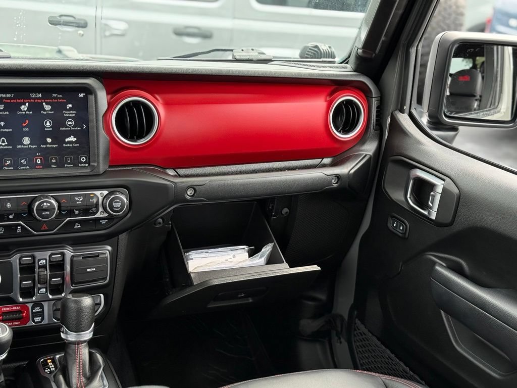 Used 2023 Jeep Gladiator Rubicon w/ Cold Weather Group AWD/4WD image 29