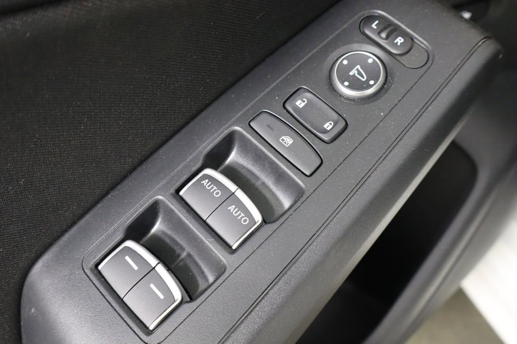 Used 2025 Honda Civic LX image 18