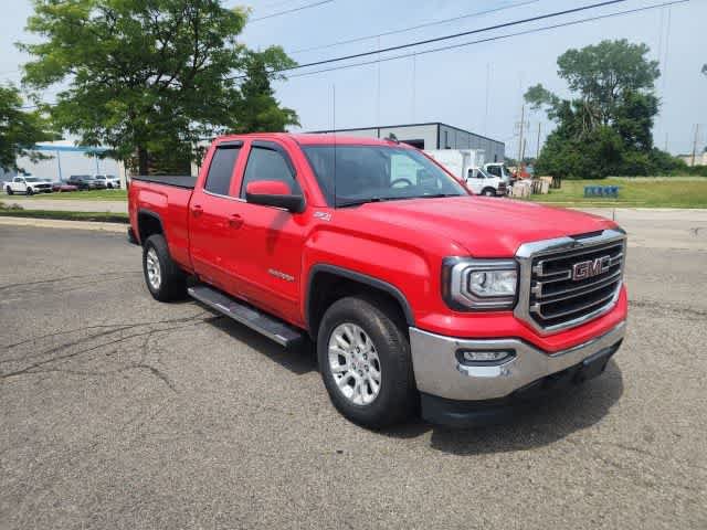 Used 2018 GMC Sierra 1500 SLE w/ SLE Value Package AWD/4WD image 8