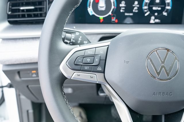 New 2026 Volkswagen Tiguan S FWD image 26